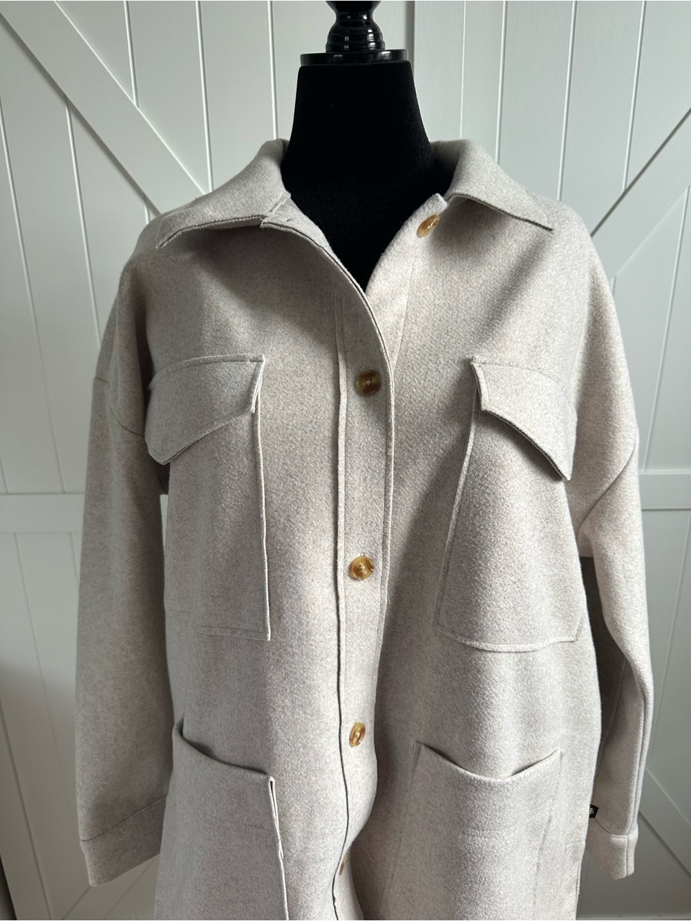 Banana Republic Women’s XL Tan Oversized Shacket Shirt Jacket NWT - Picture 2 of 8